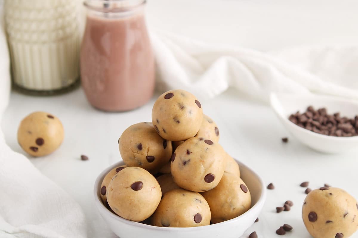 Safe & Easy Vegan No-Bake Cookie Dough Bites Recipe